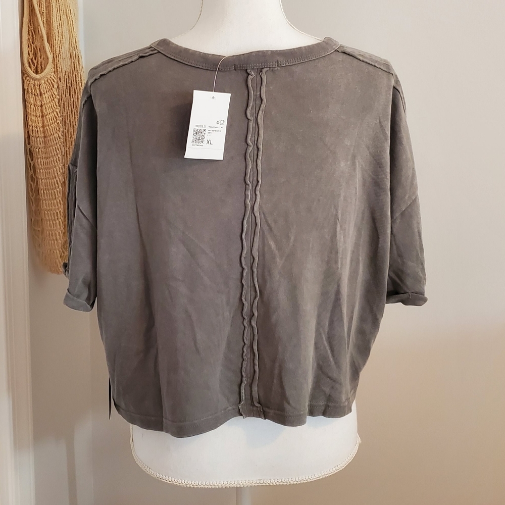 NWT Forever 21 Drop-Sleeve Cropped Tee Shirt - Grey Size XL - Picture 3 of 10
